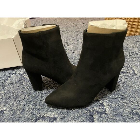 Brand New Dream Pairs Women’s US 5.5 Black Suede Ankle Booties Boots With Box - Picture 1 of 7